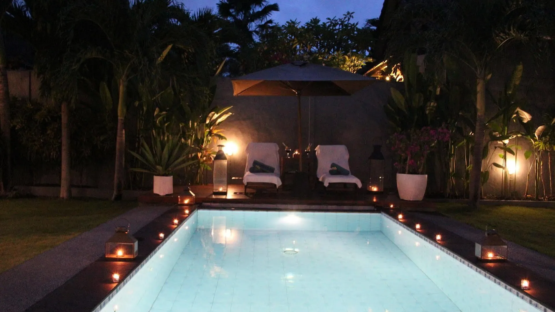 Villa Gayatri Seminyak   Seminyak (Bali)