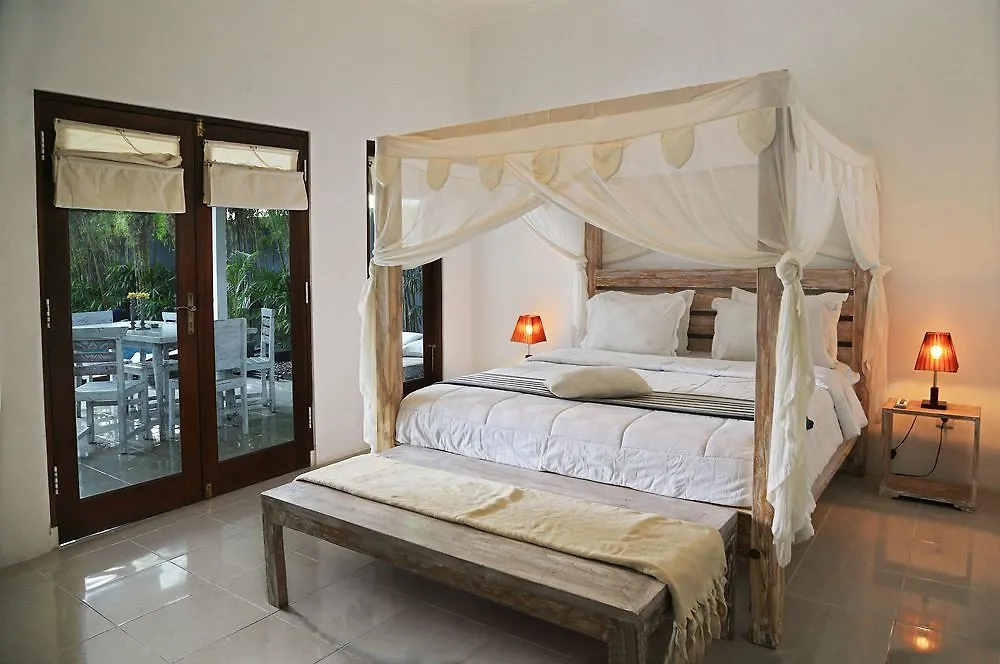Villa Gayatri Seminyak  0*, Seminyak (Bali) Indonesia